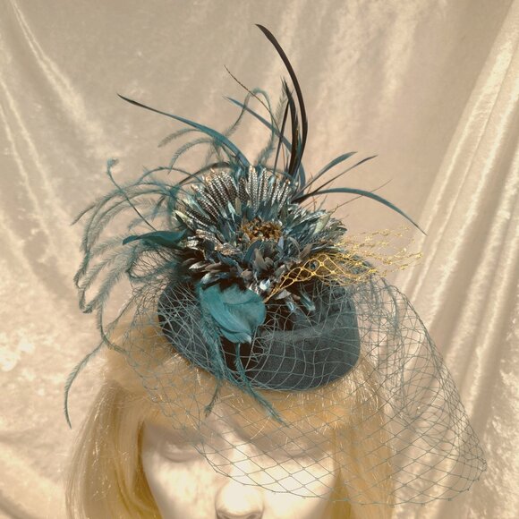 Charming Teal and Gold Pillbox Style Fascinator - Picture 1 of 5